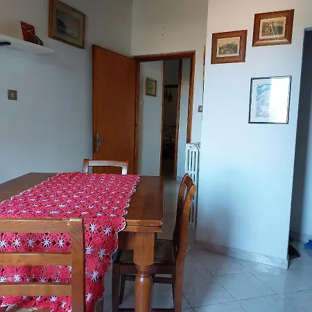 Appartamento A Due Passi Dal Mare A Quercianella Esterno foto