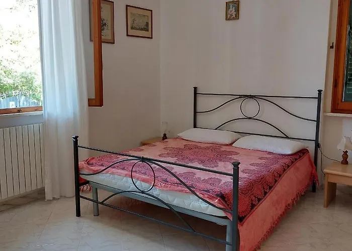 Appartamento A Due Passi Dal Mare A Quercianella